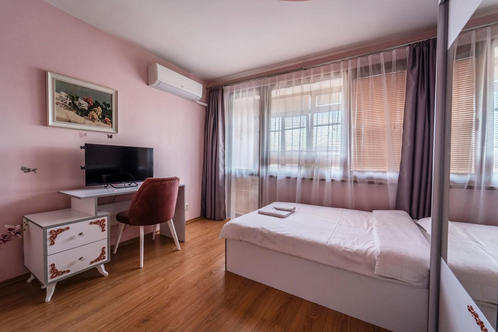 Апартамент Грация Veliko Tărnovo Esterno foto